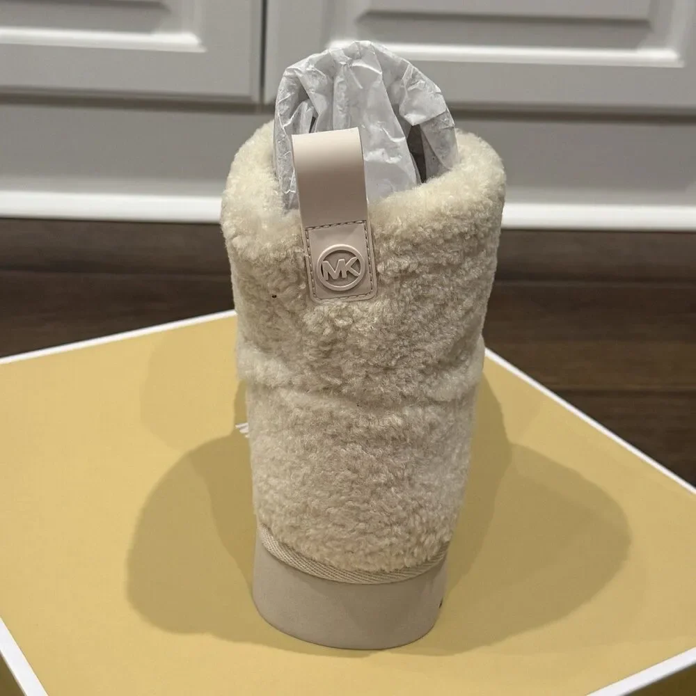 Michael Kors Winnie Bootie Tan Faux Curly Shearing Boot $175 New In Box Size 8